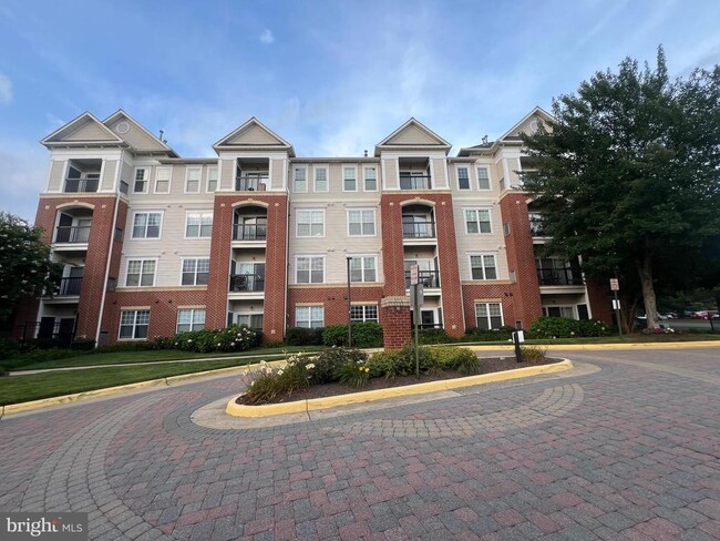 3851 Aristotle Ct in Fairfax, VA - Building Photo - Building Photo
