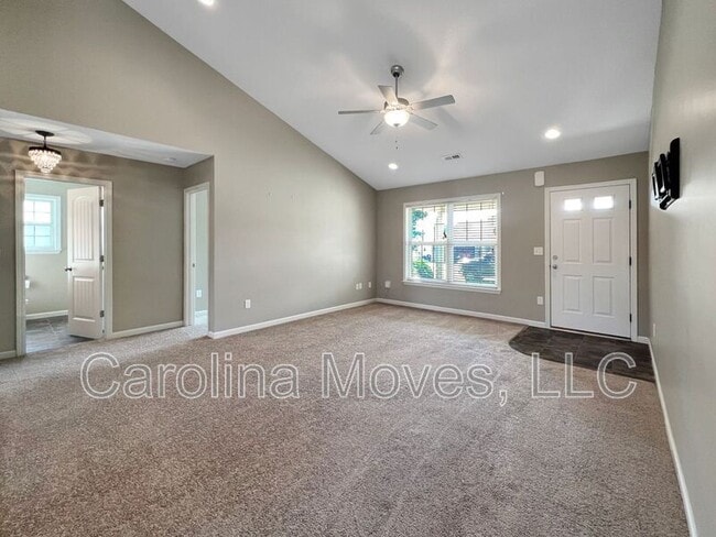 245 Sleepy River Rd in Simpsonville, SC - Building Photo - Building Photo