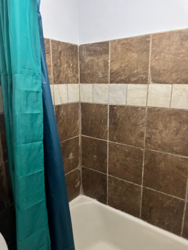 1148 S 52nd St in Philadelphia, PA - Building Photo - Building Photo