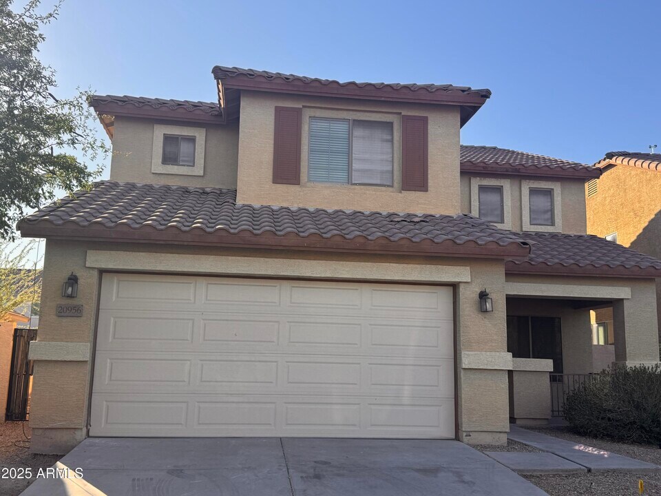 20956 N Sansom Dr in Maricopa, AZ - Building Photo