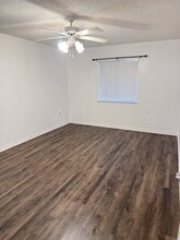 180 Waterfall Way in Altamonte Springs, FL - Building Photo - Building Photo