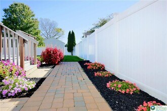 4624 Concord Cir in Easton, PA - Building Photo - Building Photo