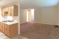 Huntington Hills Apartments & Townhomes photo'