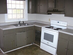 1533 N Sunrise Dr in Bowling Green, KY - Building Photo - Building Photo