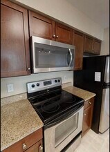 2203 N Van Dorn St in Alexandria, VA - Building Photo - Building Photo