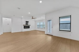 3709 Palo Pinto Dr in Farmersville, TX - Building Photo - Building Photo