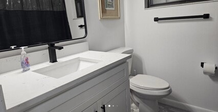 10950 Fernando St in Orlando, FL - Building Photo - Building Photo