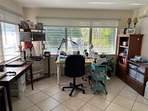 1428 Hayes St in Hollywood, FL - Building Photo - Building Photo