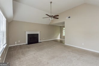 5541 Shirewick Ln in Lithonia, GA - Building Photo - Building Photo
