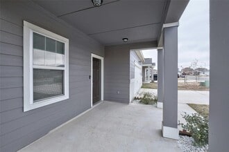 140 Satsuma Ln in Kyle, TX - Building Photo - Building Photo