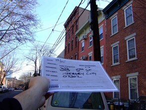 323 5th St in Jersey City, NJ - Building Photo - Other