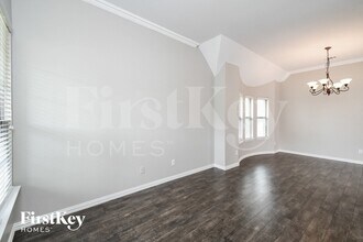 5854 Cliff Ridge Dr in Dallas, TX - Building Photo - Building Photo