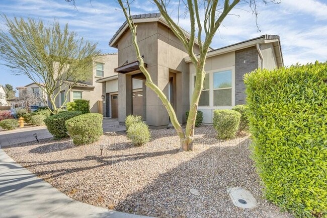 45 N Iss Dr in Gilbert, AZ - Building Photo - Building Photo