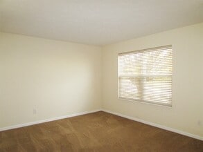 1773 Salina Dr in Avon, IN - Building Photo - Building Photo