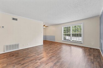 1501 Cowling Ave in Louisville, KY - Building Photo - Building Photo