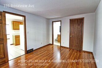 335 Ridgeview Ave in Rockford, IL - Building Photo - Building Photo