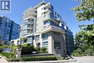 9232 University Crescent in Burnaby, BC - Building Photo