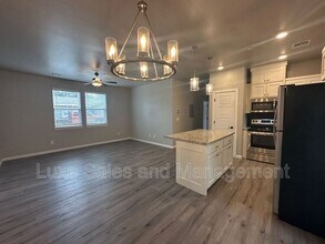 1138 N Blackwelder Ave in Oklahoma City, OK - Building Photo - Building Photo