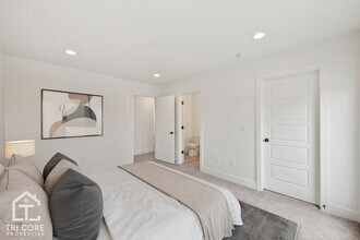 150 E Lavalle Ct in Sandy, UT - Building Photo - Building Photo