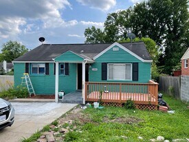 12904 Georgia Ave in Silver Spring, MD - Building Photo