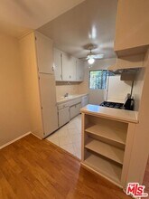 1201 S Sherbourne Dr in Los Angeles, CA - Building Photo - Building Photo