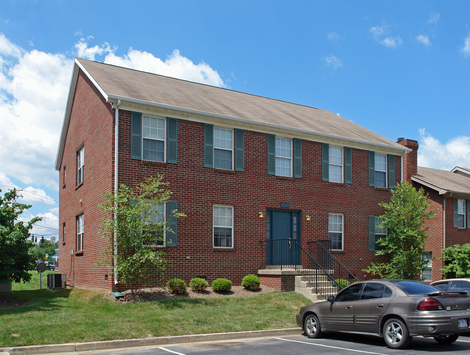 3144 Mapleleaf Sq in Lexington, KY - Building Photo