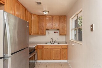 4513 Guerlain Way in Pensacola, FL - Building Photo - Building Photo