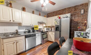 1404 Commonwealth Ave in Boston, MA - Building Photo - Building Photo