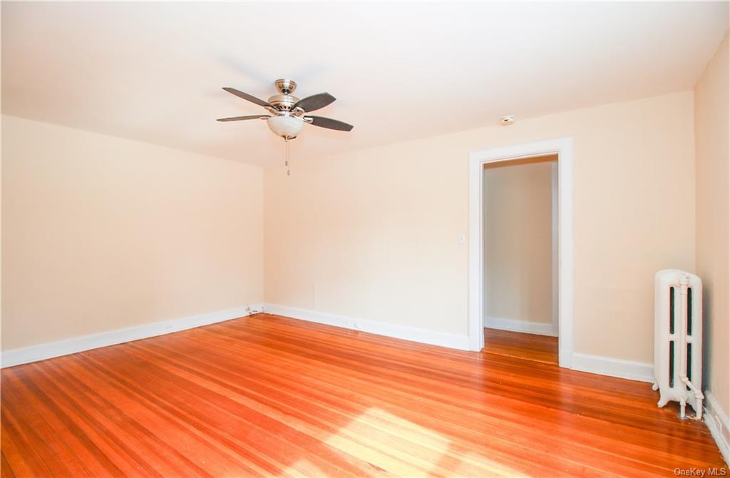 153 Fifth Ave-Unit -3 in Pelham, NY - Foto de edificio