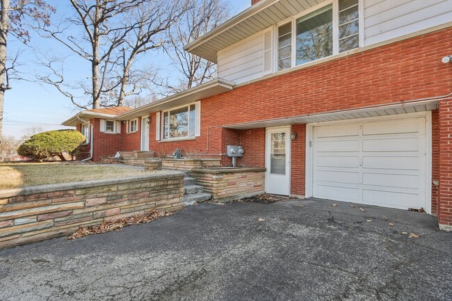 38683 N Lewis Ave in Beach Park, IL - Building Photo - Building Photo