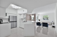 3145 NE 184th St, Unit 5204 in Aventura, FL - Building Photo - Building Photo