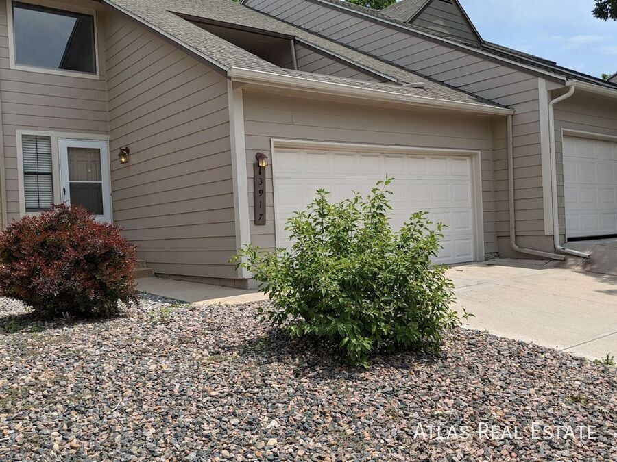 13917 E Oxford Pl in Aurora, CO - Building Photo