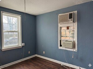 1921 Emerson Dr in Chattanooga, TN - Foto de edificio - Building Photo