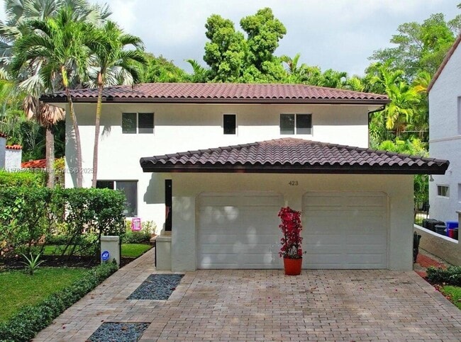property at 423 Alhambra Cir