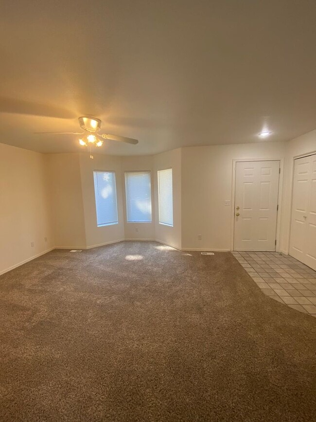 713-713 E Locust Ave in Coeur d'Alene, ID - Building Photo - Building Photo