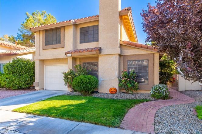 104 Boysenberry Ln in Henderson, NV - Building Photo