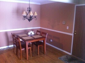 960 N Lakeside Dr, Unit 3B