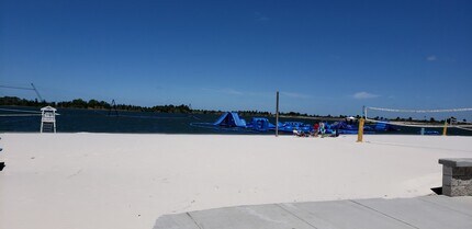 17020 Meridian Blvd in Hudson, FL - Building Photo - Building Photo