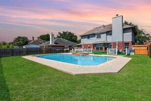 4026 Almond Lake Dr in Houston, TX - Building Photo