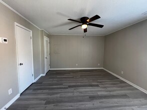 5874-F Century Oaks Dr in Fayetteville, NC - Building Photo - Building Photo