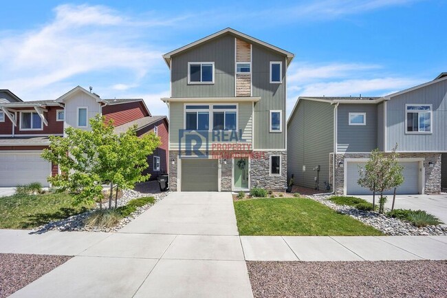 property at 793 Grissom Dr.