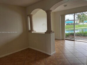 2612 SE 15th Pl in Homestead, FL - Building Photo - Building Photo
