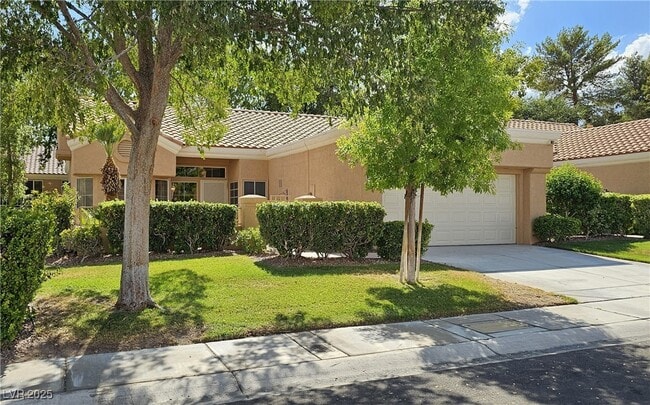 8609 Glenmount Dr in Las Vegas, NV - Building Photo - Building Photo