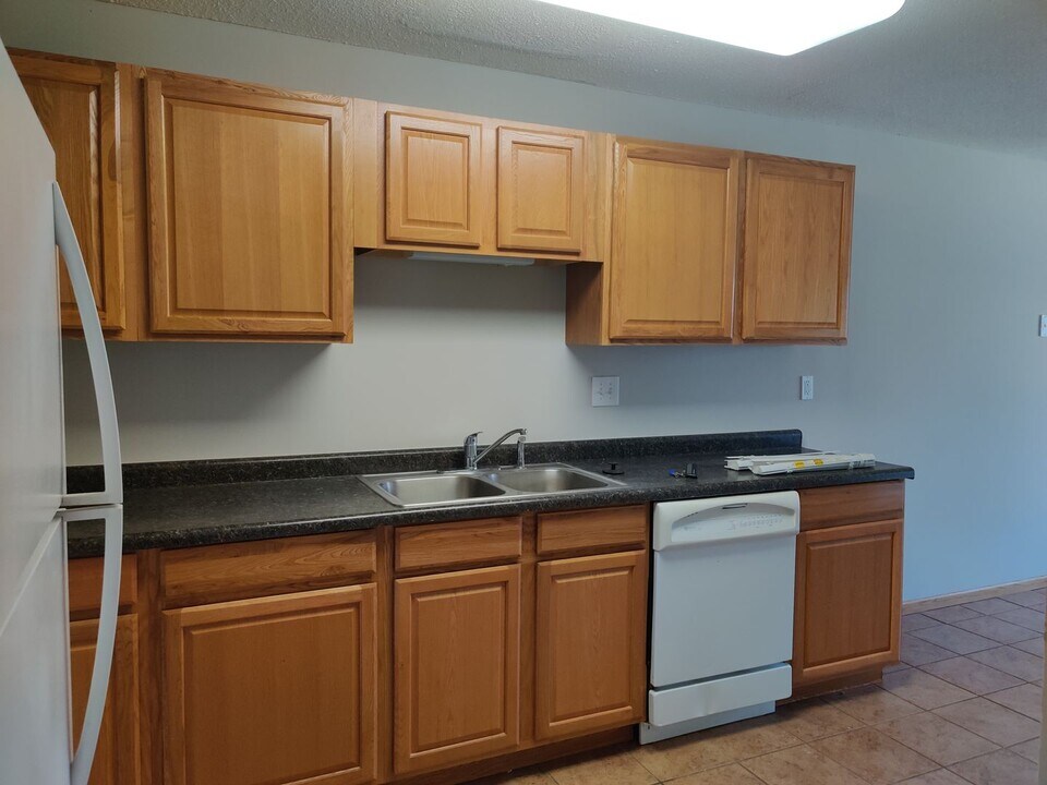 8540 Jeffery Ave S in Cottage Grove, MN - Building Photo