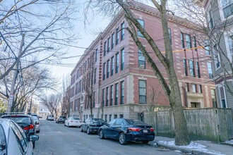 20-26 Corporal McTernan St in Cambridge, MA - Foto de edificio - Building Photo
