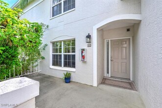 6834 Lantana Bridge Rd in Naples, FL - Building Photo - Building Photo