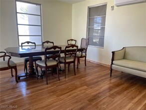 110 Freesia St in Everglades City, FL - Building Photo - Building Photo