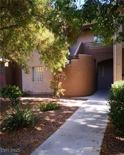 6869 Tamarus St in Las Vegas, NV - Building Photo - Building Photo