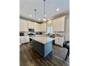 12715 Edison St NE in Blaine, MN - Building Photo - Building Photo