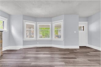 3209 W 92nd St in Cleveland, OH - Building Photo - Building Photo